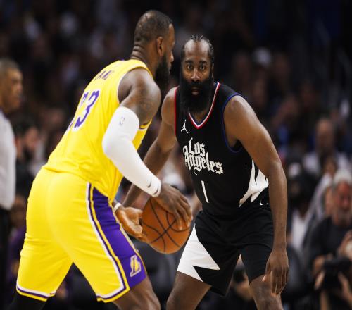 Windhorst：我认为勒布朗和哈登新赛季都会留在各自的球队